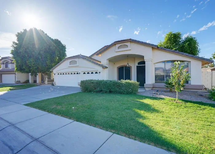 Holiday home Private Pool: Group-friendly Getaway! Gilbert